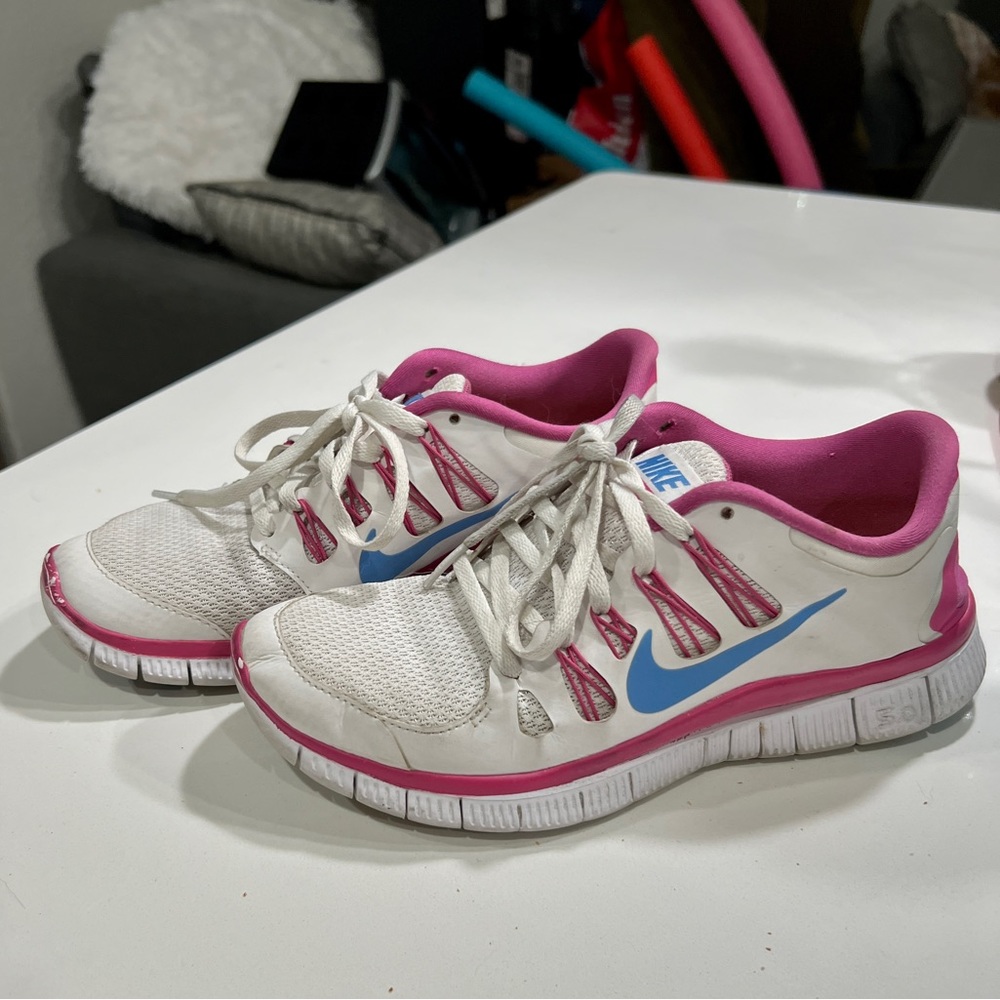 Women’s Nike Free Run 5.0 White/Pink/Blue Running Shoes